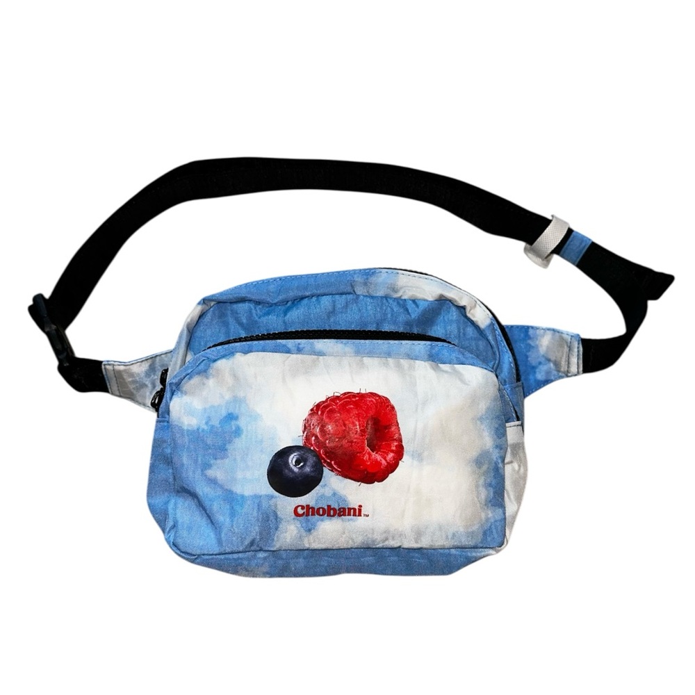 BAGGU Camera Crossbody Chobani Clouds Promotional Bag